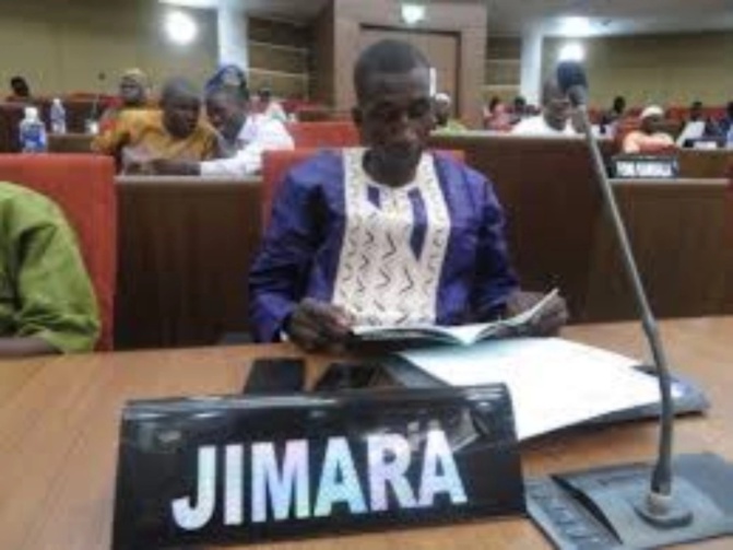 L’Armée sénégalaise accusée de s’immiscer dans la politique gambienne…
