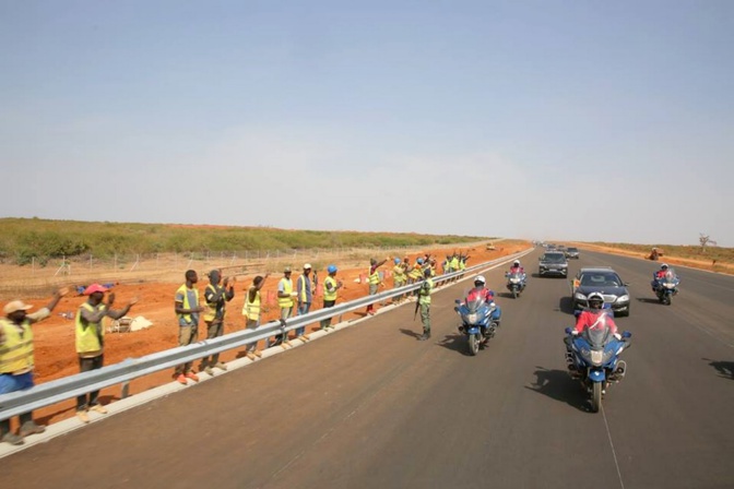 Thiès- Autoroute Ila Touba: Les travailleurs sénégalais réclament leurs indemnités de fin de projet 
