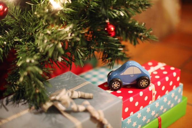 Grande-Bretagne: Avant de mourir, il laisse à la fille de ses voisins des cadeaux de Noël pour 14 années à venir