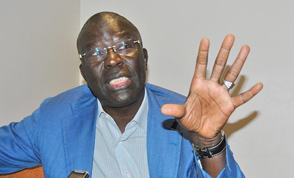 Babacar Gaye répond à Mahammed Dionne:«  En tant que PM, il devrait s’interdire de telles grossièretés à l’endroit des Sénégalais »