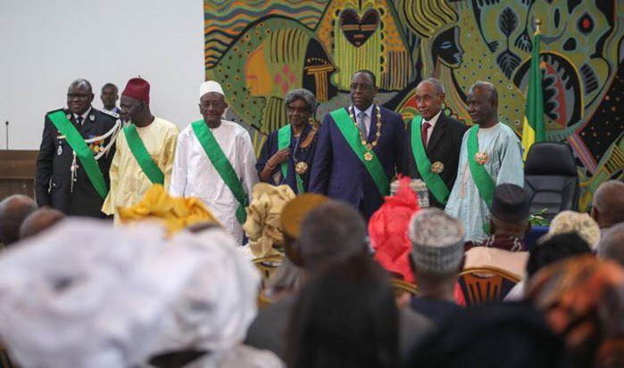 12 photos : Macky Sall élève de grandes personnalités sénégalaises aux plus hautes distinctions des ordres nationaux