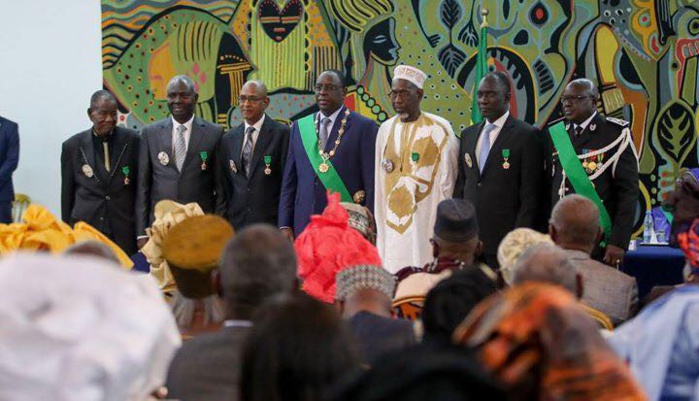 12 photos : Macky Sall élève de grandes personnalités sénégalaises aux plus hautes distinctions des ordres nationaux