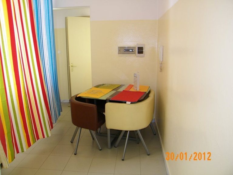 APPARTEMENT MEUBLE  A DAKAR