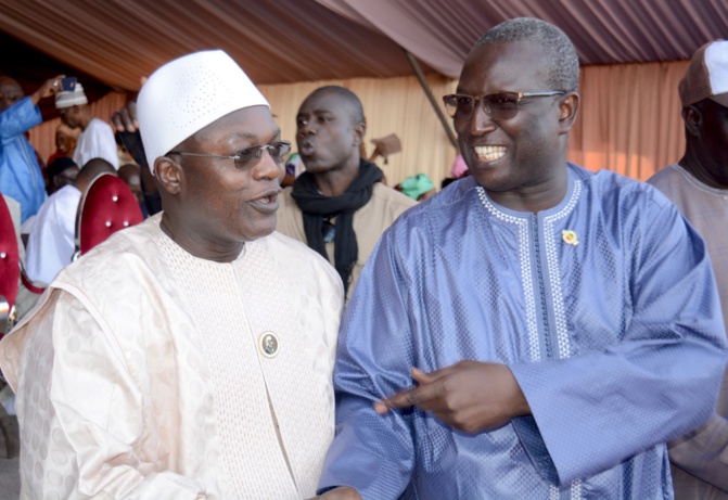 " Dans le département de Rufisque, ni violence, ni "fitneu", mais la paix et la cohésion pour réélire le candidat Macky Sall, derrière le ministre Oumar Guèye"