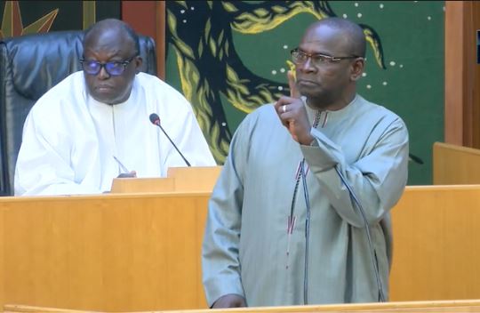 Assemblée nationale: Le Président Macky Sall exige le vote du Code pétrolier avant la Présidentielle