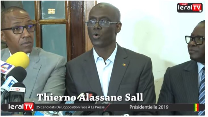 Le C25 dénonce "l’effondrement généralisé de tous les Pouvoirs et leur soumission aux projets de Macky Sall"