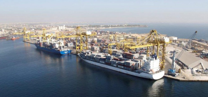 SÉNÉGAL/DUBAÏ: Le port de Dakar face au spectre de la saturation
