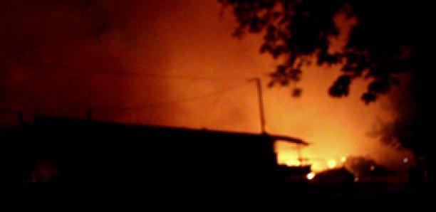 Bambey : 21 cases ravagées dans un incendie à « Ngouye Diogou » Bambey : 21 cases ravagées dans un incendie à « Ngouye Diogou »