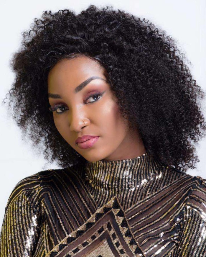 6 Photos : Qui connaît le nom de cette canon de fille de milliardaire sénégalais?