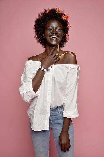 Khoudia Diop, la "déesse de la mélanine", est la nouvelle égérie Fenty Beauty