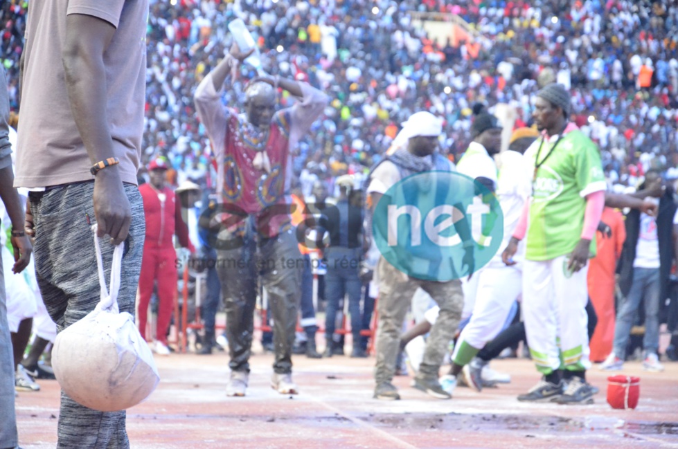 Les images du combat Modou Lo vs Balla Gaye 2 au Stade Léopold Sedar Senghor