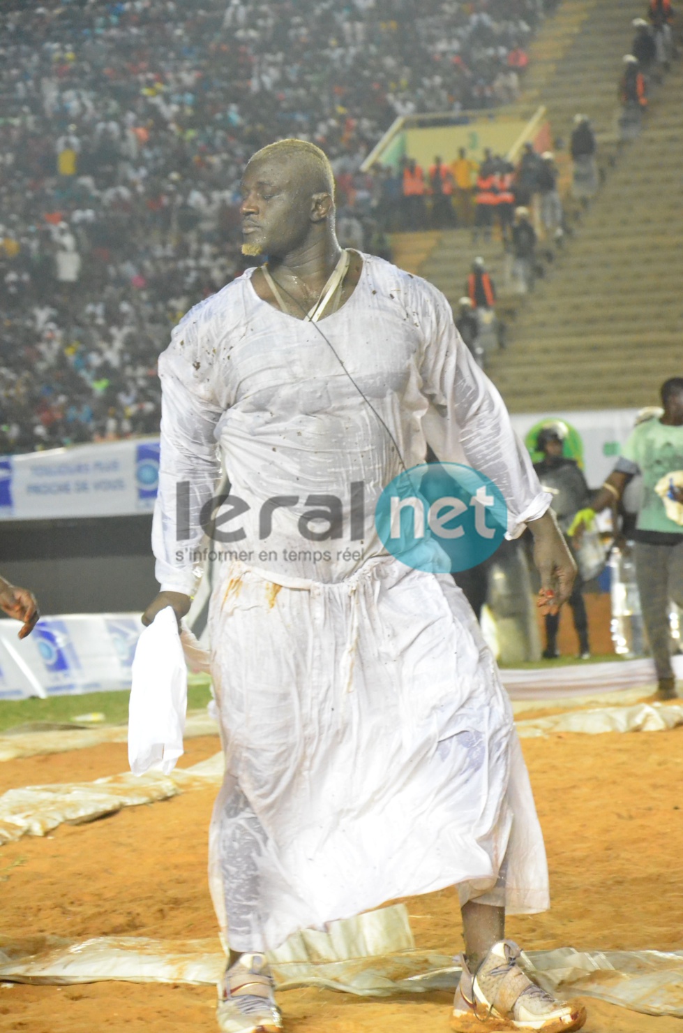 Les images du combat Modou Lo vs Balla Gaye 2 au Stade Léopold Sedar Senghor