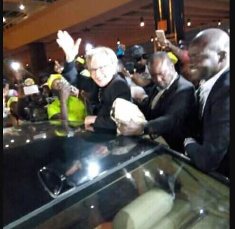 Arrivée à Dakar hier, Viviane s’installe chez … Arrivée à Dakar hier, Viviane s’installe chez …
