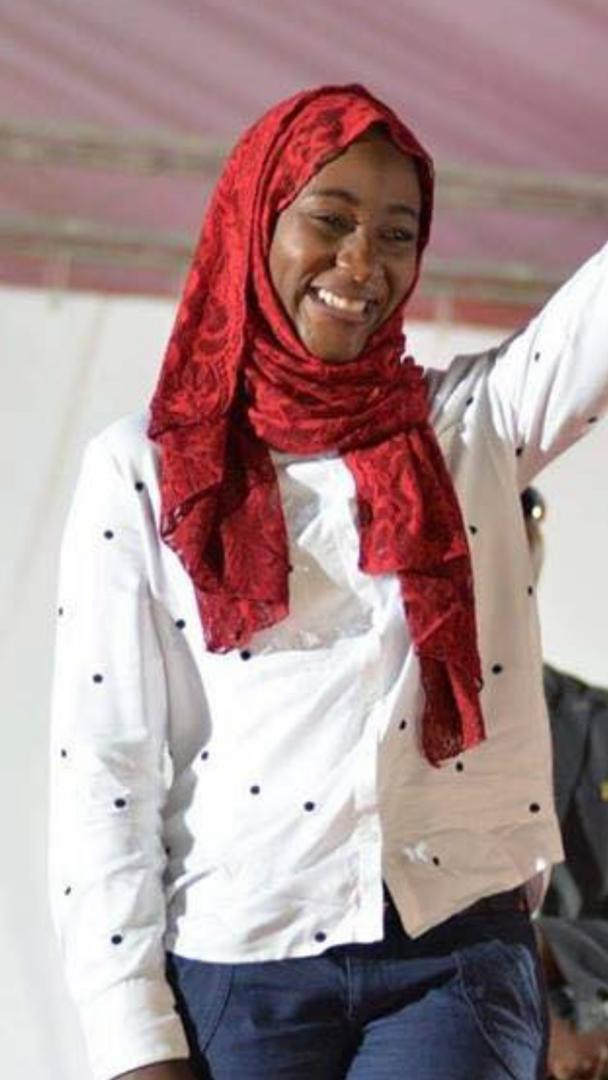 5 Photos : Découvrez la "Michelle Obama" de Ousmane Sonko, elle s'appelle Anna Marième Diamanka