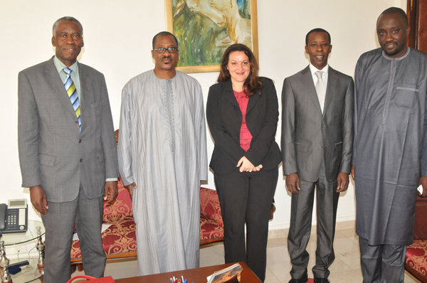 Distinction: Cheikh Amar honoré au palais des Nations Unis