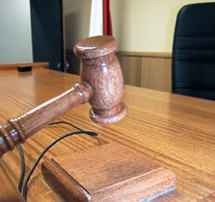 ENVOYE RECUPERER 25.000F CFA AUPRES DE LA VICTIME : LE MÉCANICIEN LUI PLANTE UN COUTEAU À LA POITRINE AU COURS D'UNE BAGARRE