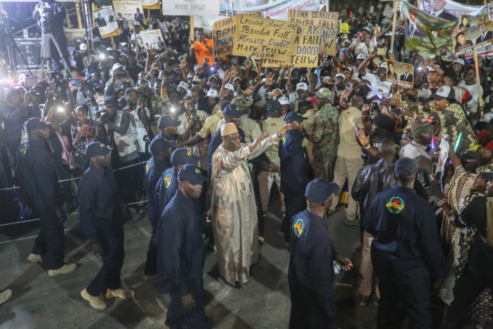 Photos : Meeting départemental du candidat Macky Sall, une vraie déferlante humaine à Saint-Louis