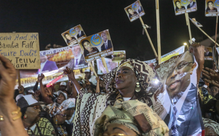 Photos : Meeting départemental du candidat Macky Sall, une vraie déferlante humaine à Saint-Louis