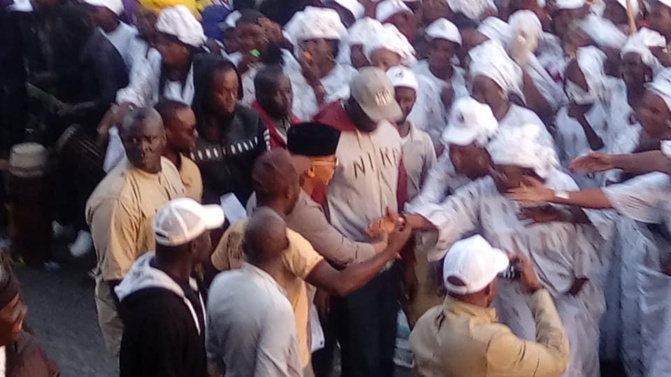 Photos de la forte mobilisation de Mary Teuw Niane à la place Faidherbe (Saint-Louis)
