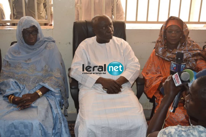 PHOTOS - Idrissa Seck au daara Sokhna Mame Diarra de Porokhane