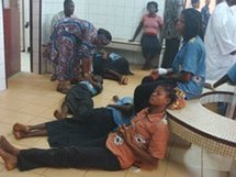 POPONGUINE 2011 : Des filles tombent en transe