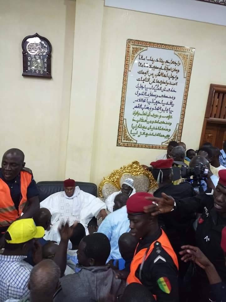 Les images de Abdoulaye Wade reçu par le Khalife Général des Mourides
