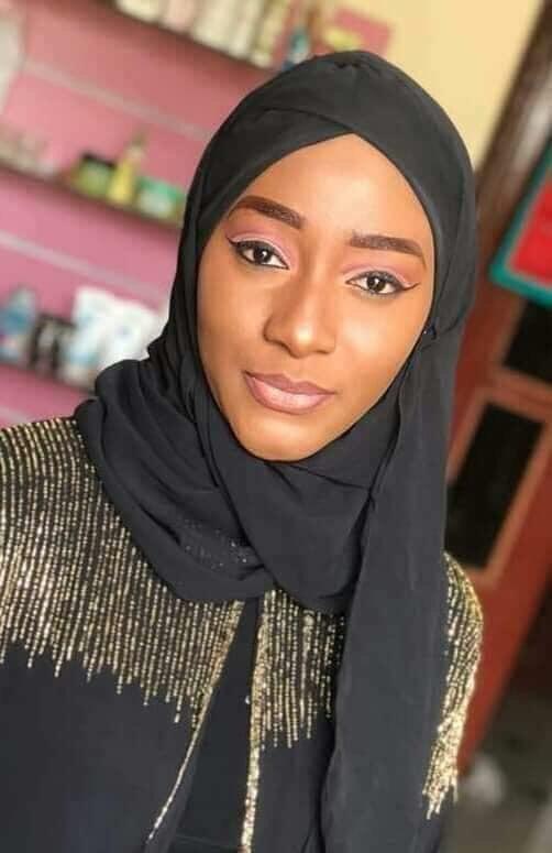 Photos : Où est passée l'autre femme de Sonko? 