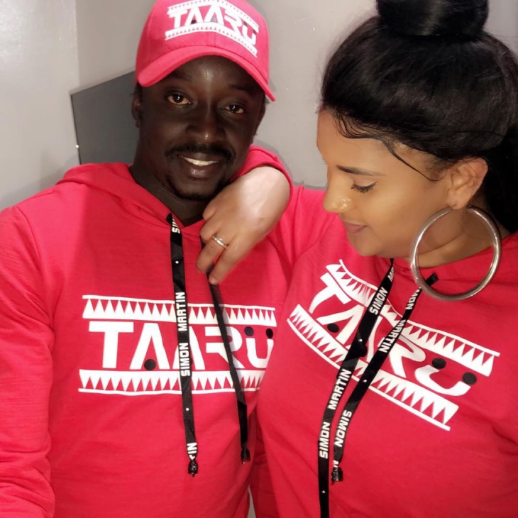 Saint-Valentin : Eva (Pod et Marichou) et son mari activent le mode “Niroowalé” (05 images)