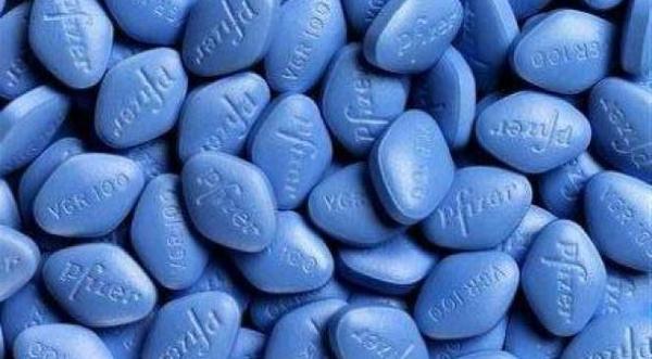 Un préservatif plus fort que le Viagra