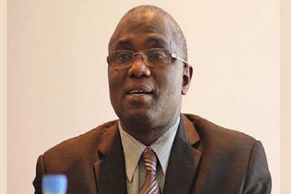 Bocar Mamadou Daff : « En 6 ans, la CMU est passée de 20 à 60% de couverture »