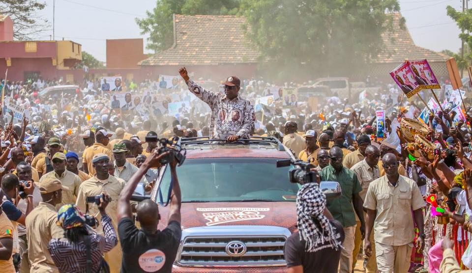 VIDEO - Voici pourquoi une marée humaine a accueilli Macky Sall au fief de son PM Mahammed DIONNE