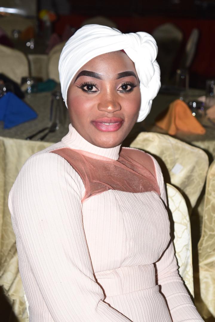 PHOTOS - Dîner de Gala au Penc Mi Hall de Banjul avec Pape Diouf : Les plus belles lianes de Gambiennes étaient là ! PHOTOS - Dîner de Gala au Penc Mi Hall de Banjul avec Pape Diouf : Les plus belles lianes de Gambiennes étaient là !