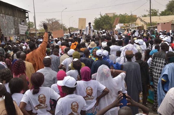 Dionne fusille Idy : « Un tricheur qui ment sur ses diplômes, ne peut présider le Sénégal de Senghor, Diouf, Wade et Macky » Dionne fusille Idy : « Un tricheur qui ment sur ses diplômes, ne peut présider le Sénégal de Senghor, Diouf, Wade et Macky »