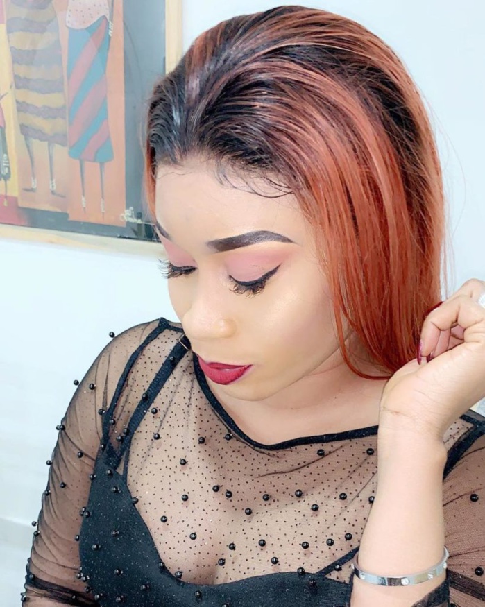 Photos : Aïda Samb sexy dans sa robe noire