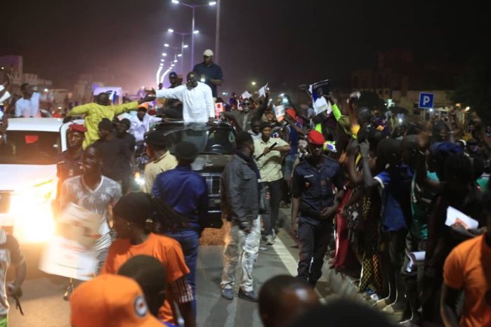 PHOTOS - Accueil triomphal de la caravane "Orange" d'Idrissa Seck à Touba et Darou Mouhty