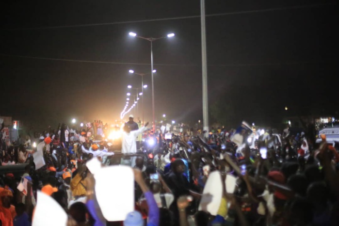 PHOTOS - Accueil triomphal de la caravane "Orange" d'Idrissa Seck à Touba et Darou Mouhty