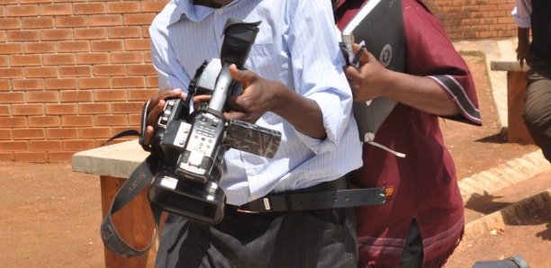 Présidentielle 2019 : Un journaliste de D Medias et son cadreur agressés