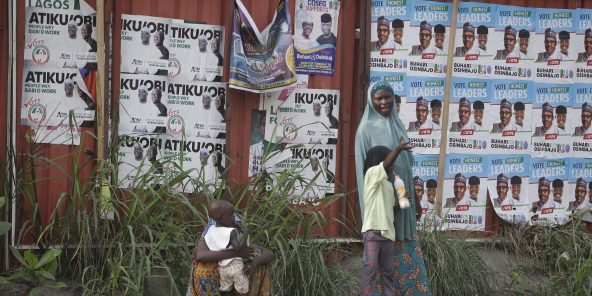 Présidentielle au Nigeria : les deux favoris revendiquent déjà leur victoire