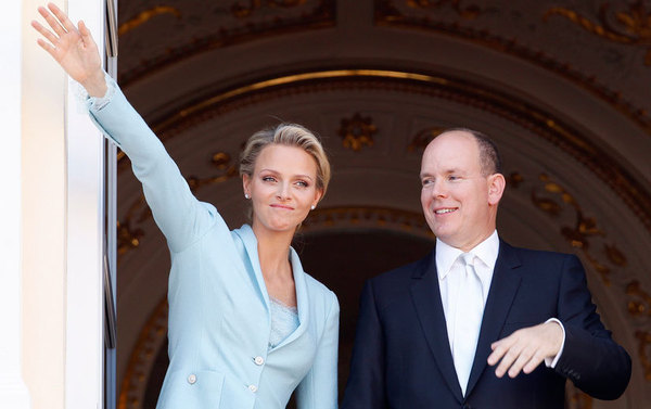 Albert et Charlene se séparent pendant leur voyage de noces ! Un comportement bien étrange