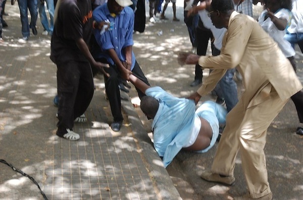 Agression d'Alioune Tine: Les clichés qui accablent Coumba Gaye et Bara Gaye (Preuve)