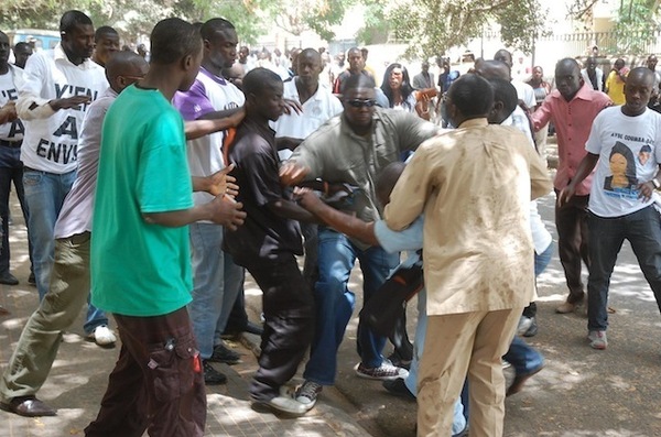 Agression d'Alioune Tine: Les clichés qui accablent Coumba Gaye et Bara Gaye (Preuve)