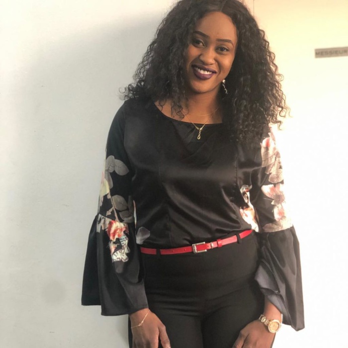 Photos : Sokhna Natta Mbaye, la voix d’or de la RFM est super canon