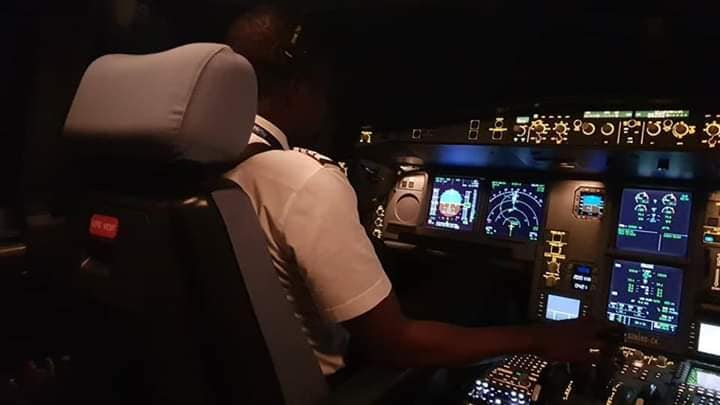 Le Premier Ministre Mahammed Boun Abdallah DIONNE voyage à bord d’Air Sénégal