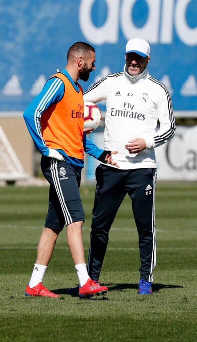 PHOTOS - Real Madrid: Les émouvantes retrouvailles de Zidane avec Sergio Ramos et Marcelo