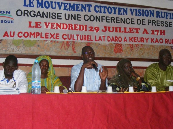 Mairie ville de Rufisque : le mouvement Vision Rufisque met les pieds dans le plat et rappel à l’ordre le maire Badara Mamaya Séne