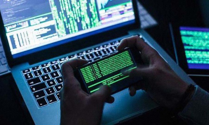 Cybercriminalité : Un Sénégalais et 6 Nigérians pompent les comptes de la Bdk