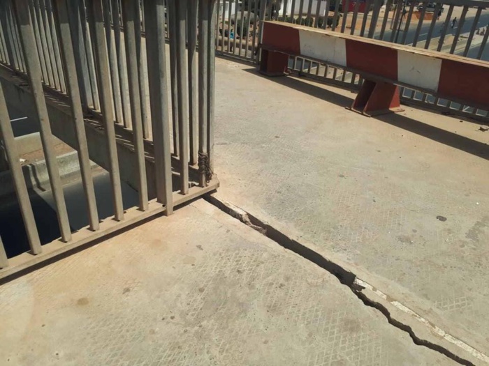 ATTENTION DANGER : Un pont à Yoff sur le point de s'affaisser, ALERTE (Photos)