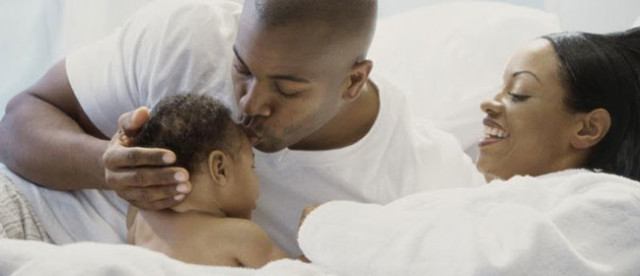 "Je loue un homme pour jouer le rôle de père, mais, ma fille l'ignore"