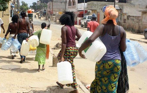 Pénurie d’eau : le tuyau de Ngaye Mékhé réparé, la remise en service a démarré