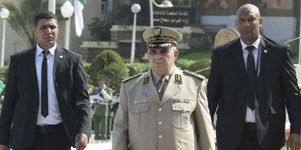 Algérie: les déclarations d’Ahmed Gaïd Salah n’ont pas convaincu les Algériens